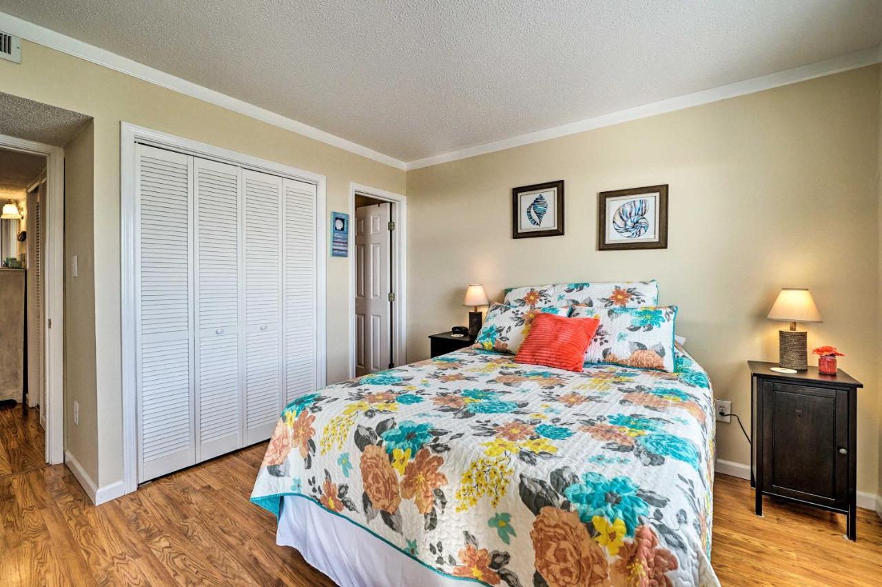 Apartamento Breezy Beach Retreat With 180-Degree Ocean Views! Carolina Beach Exterior foto